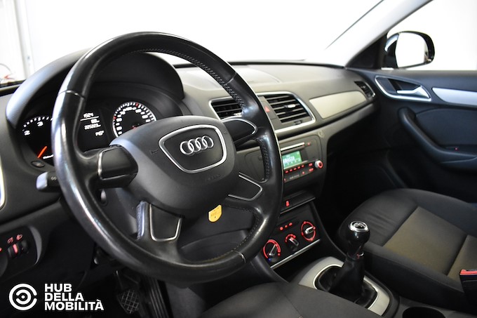 AUDI Q3 2.0 TDI
